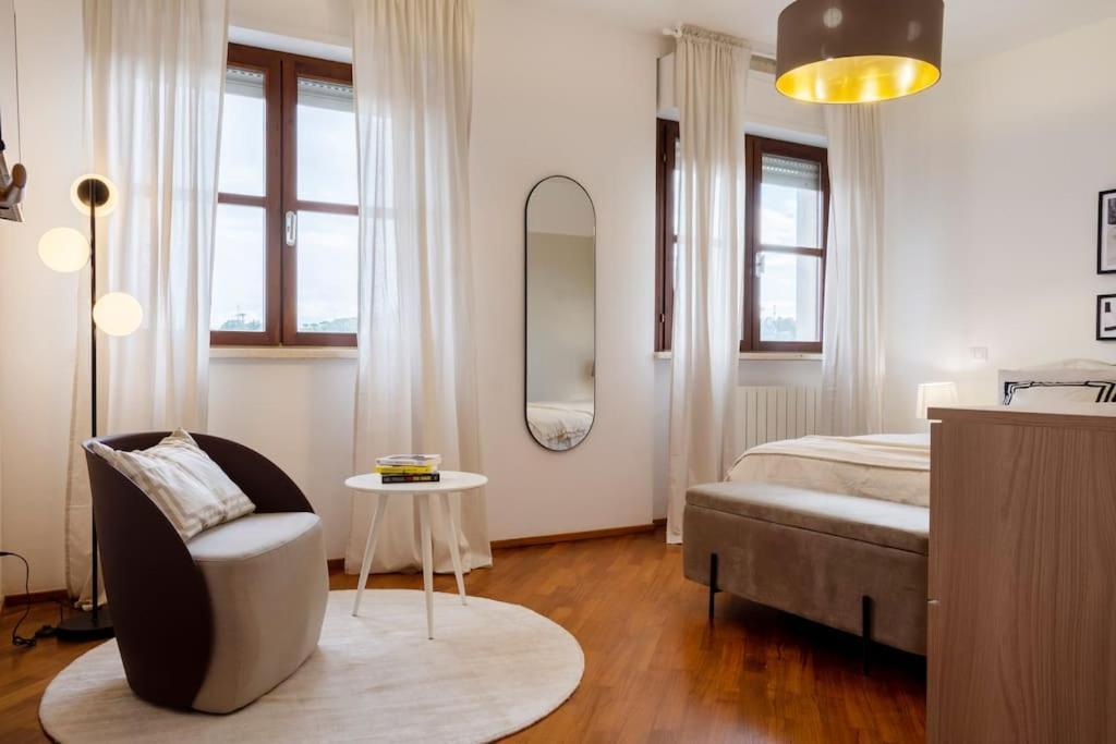 Exclusive Penthouse With 60 M2 Panoramic Terrace Apartment Perugia Bagian luar foto