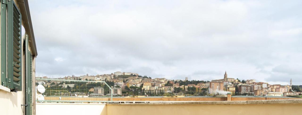 Exclusive Penthouse With 60 M2 Panoramic Terrace Apartment Perugia Bagian luar foto